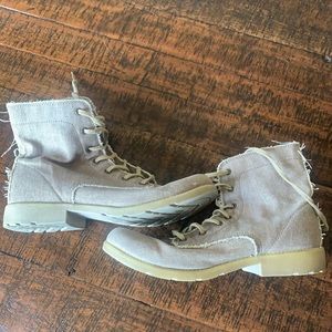 Canvas boots, 9.5, gray tan (greige) color, EUC